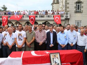 Rizeli Demokrasi Şehidi Pazar'da Son Yolculuğuna Uğurlandı