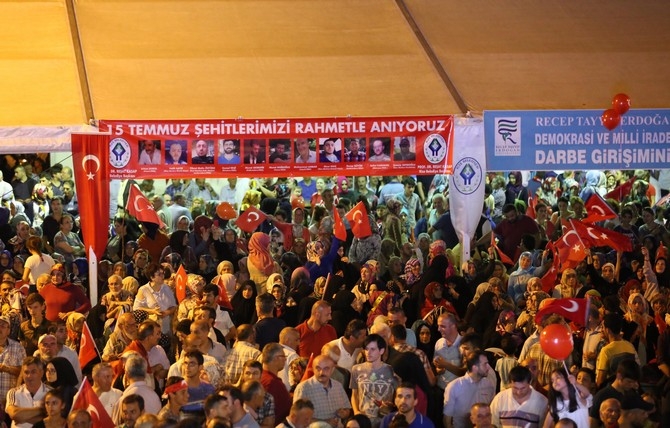 Rize'de Demokrasi Nöbeti Sürüyor 12