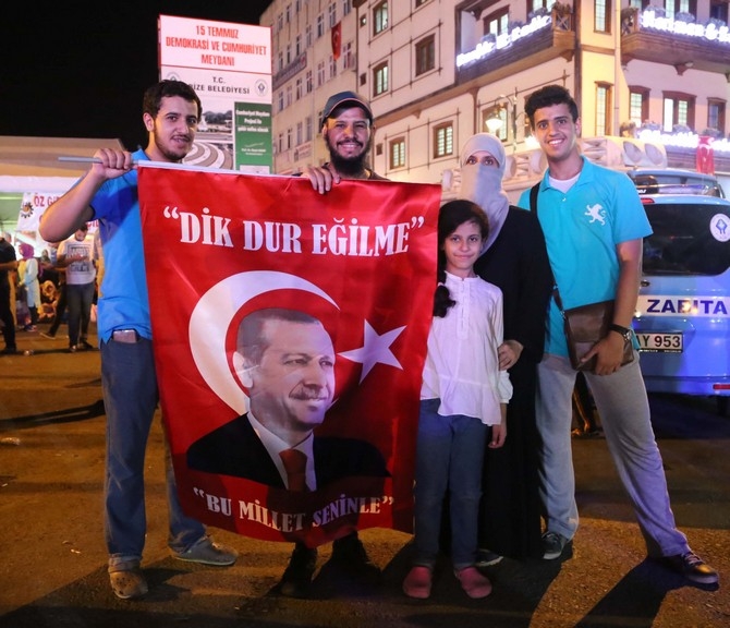 Memur Sen Başkanı Ali Yalçın Rize'de Demokrasi Nöbetinde 28