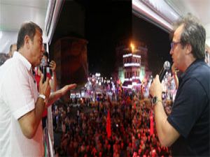 Tanju Çolak ve Ali Gültiken Rize'de Demokrasi Nöbetinde