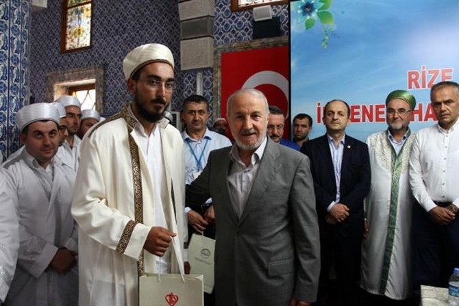 Rize'de 524 Hafız Törenle İcazet Belgelerini Aldı 24