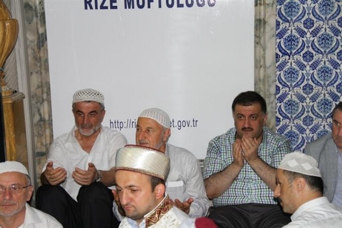 Rize'de 524 Hafız Törenle İcazet Belgelerini Aldı 31