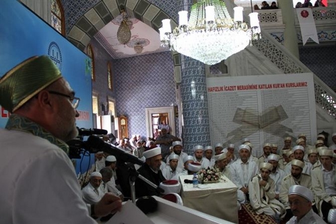 Rize'de 524 Hafız Törenle İcazet Belgelerini Aldı 45