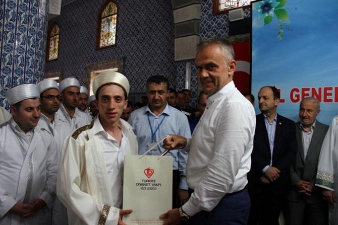 Rize'de 524 Hafız Törenle İcazet Belgelerini Aldı 46