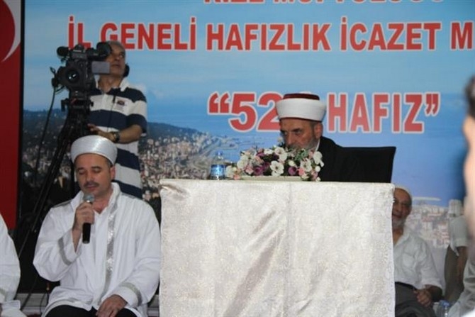 Rize'de 524 Hafız Törenle İcazet Belgelerini Aldı 56