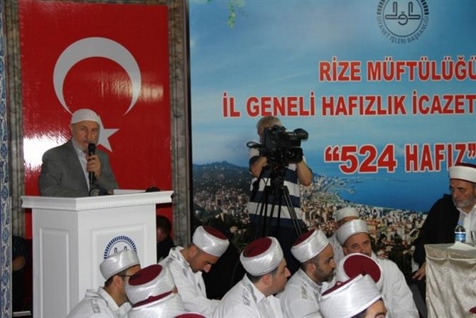 Rize'de 524 Hafız Törenle İcazet Belgelerini Aldı 60
