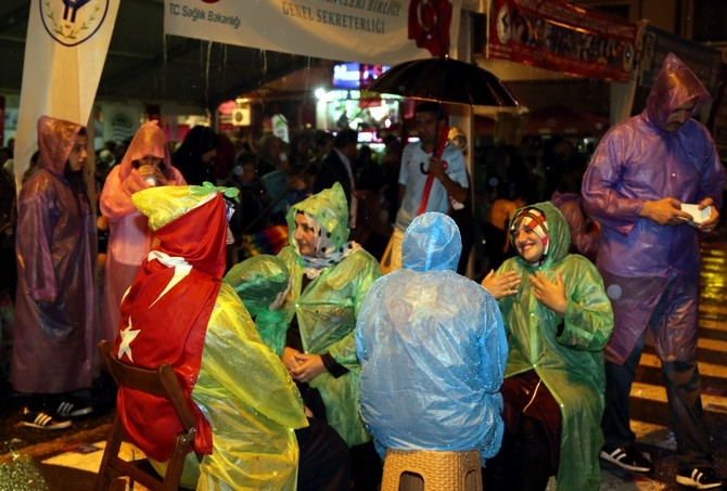 Rize'de Yağmurun Demokrasi Nöbetçileri 48
