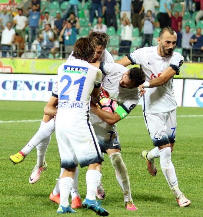 Çaykur Rizespor, Atiker Konyaspor  Maçından Kareler 31