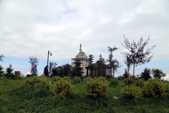 Erdoğan'ın Rize'de Açtığı Camiye Ziyaretçi Akını 30