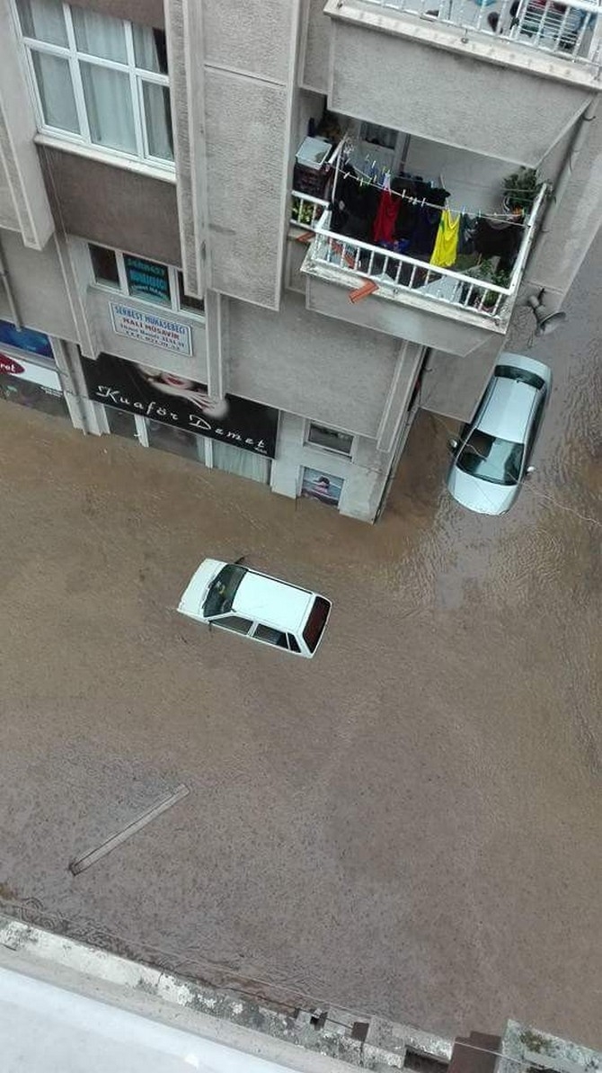 Trabzon ve Giresun'da şiddetli yağış 18