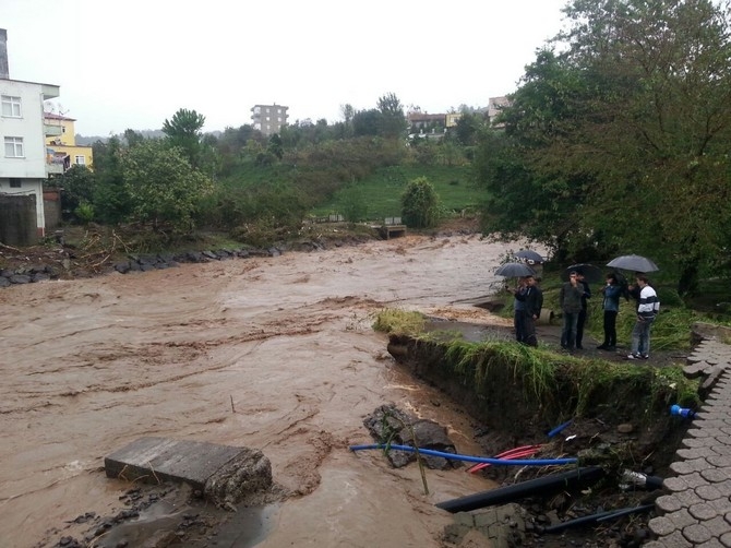 Trabzon ve Giresun'da şiddetli yağış 9