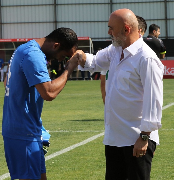 Manisa BŞB - Rizespor Kupa Maçı Fotoğrafları 10