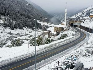 Rize’de Yılın İlk Karı