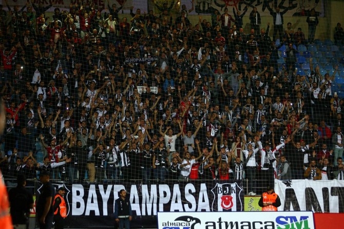 Rizespor-Beşiktaş Maçı Fotoğrafları 30