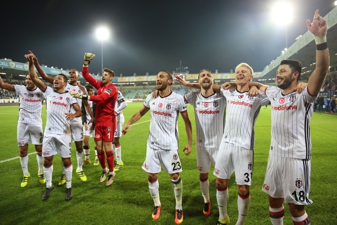 Rizespor-Beşiktaş Maçı Fotoğrafları 49