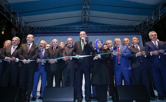 Erdoğan, RTEÜ İlahiyat Fakültesi Binasının Açılışını Yaptı 14
