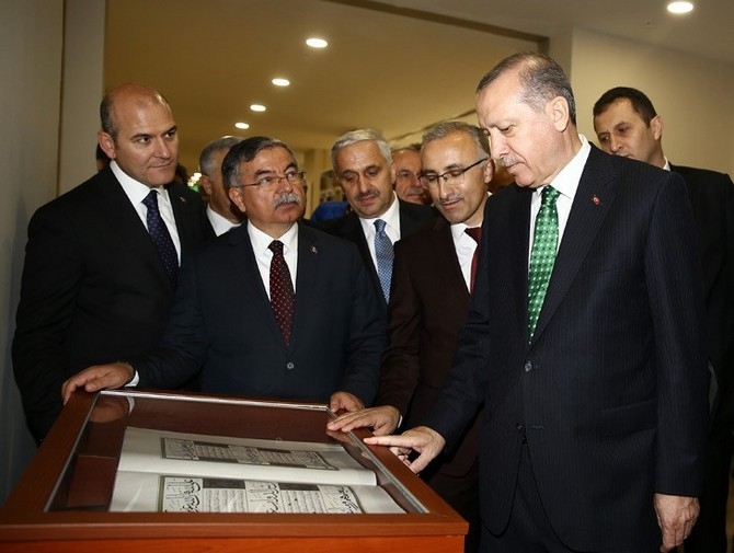 Erdoğan, RTEÜ İlahiyat Fakültesi Binasının Açılışını Yaptı 22