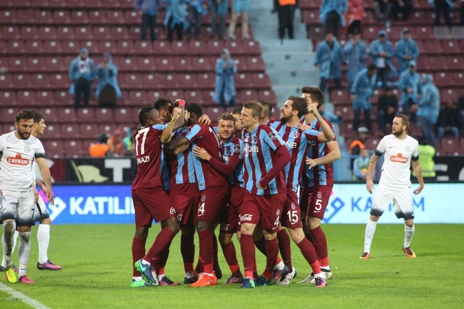 Trabzonspor-Rizespor Maç Fotoğrafları 24