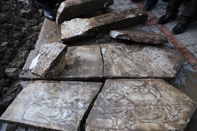Rize'de 280 Yıl Öncesine Ait Mezar Taşları Bulundu 27