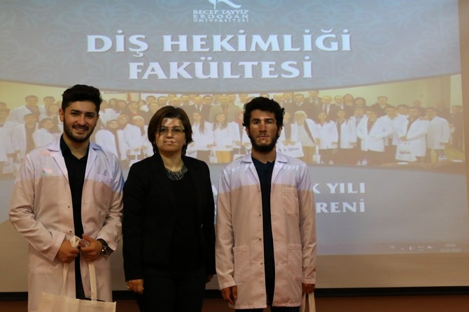 RTEÜ Diş Hekimliği Fakültesi Öğrencileri Önlüklerini Giydi 17