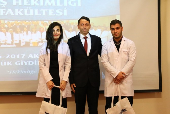 RTEÜ Diş Hekimliği Fakültesi Öğrencileri Önlüklerini Giydi 20