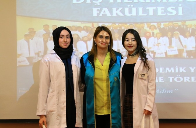 RTEÜ Diş Hekimliği Fakültesi Öğrencileri Önlüklerini Giydi 22
