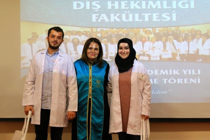 RTEÜ Diş Hekimliği Fakültesi Öğrencileri Önlüklerini Giydi 27