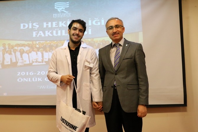 RTEÜ Diş Hekimliği Fakültesi Öğrencileri Önlüklerini Giydi 3