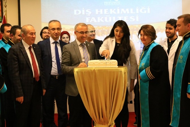 RTEÜ Diş Hekimliği Fakültesi Öğrencileri Önlüklerini Giydi 33