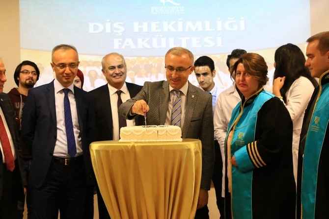RTEÜ Diş Hekimliği Fakültesi Öğrencileri Önlüklerini Giydi 34