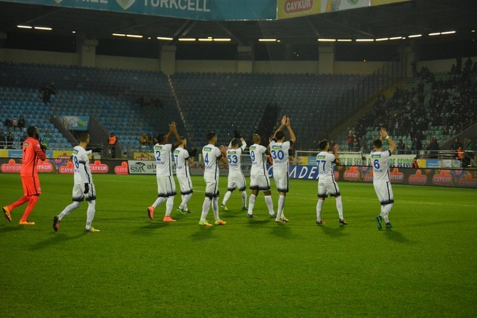 Rizespor-Fenerbahçe Maçından Fotoğraflar 2