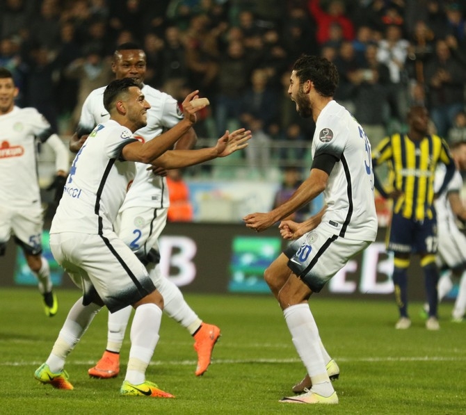 Rizespor-Fenerbahçe Maçından Fotoğraflar 24