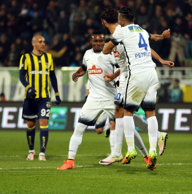 Rizespor-Fenerbahçe Maçından Fotoğraflar 26