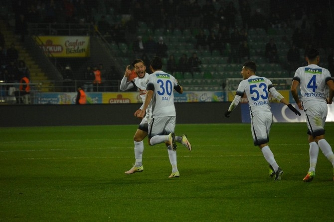 Rizespor-Fenerbahçe Maçından Fotoğraflar 3
