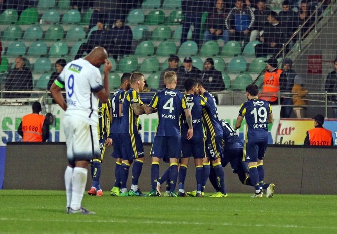Rizespor-Fenerbahçe Maçından Fotoğraflar 65