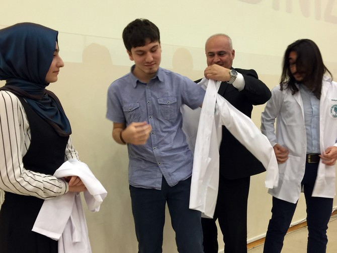 RTEÜ Tıp Fakültesi Öğrencileri Önlüklerini Giydi 31