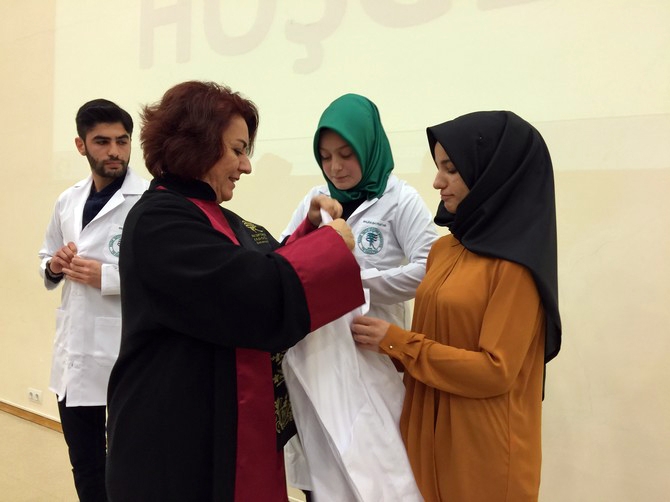 RTEÜ Tıp Fakültesi Öğrencileri Önlüklerini Giydi 49