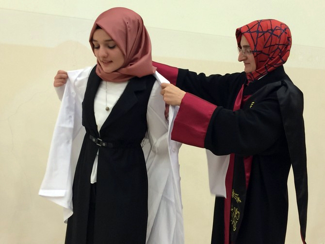 RTEÜ Tıp Fakültesi Öğrencileri Önlüklerini Giydi 60