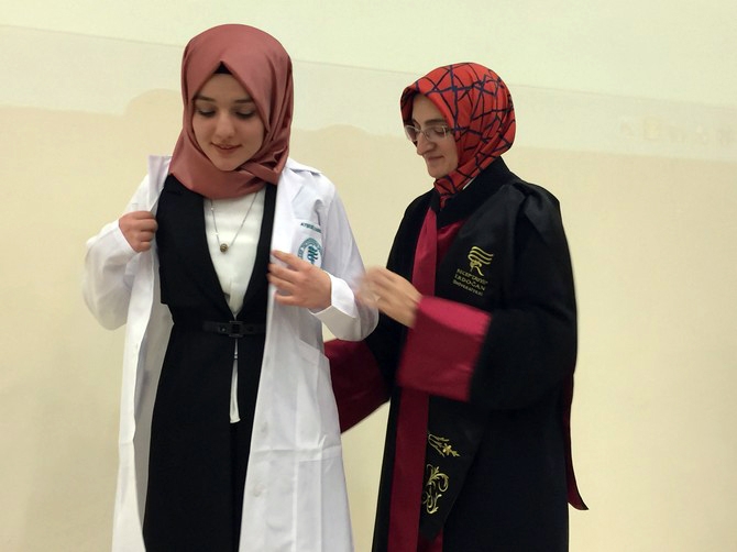 RTEÜ Tıp Fakültesi Öğrencileri Önlüklerini Giydi 61