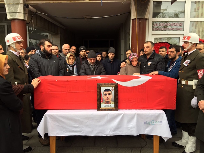 Rize Şehidini UĞUR'luyor 5