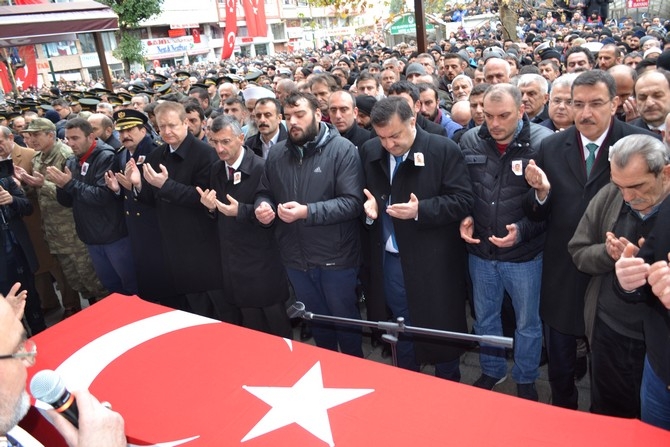 Rize'de Onbinler Şehidini UĞUR'ladı 135