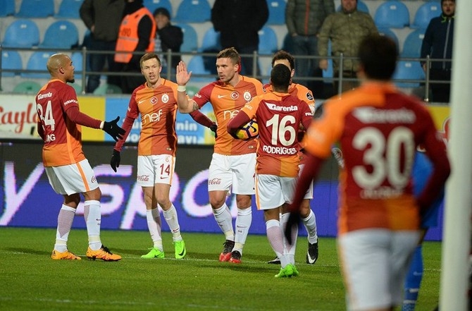 Çaykur Rizespor-Galatasaray Maç Fotoğrafları 18