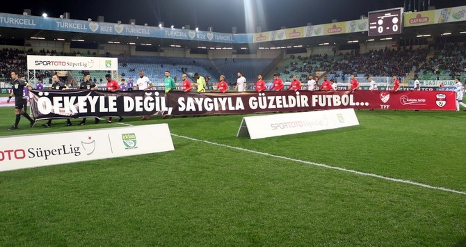 Çaykur Rizespor ile Antalyaspor Maç Fotoğrafları 1