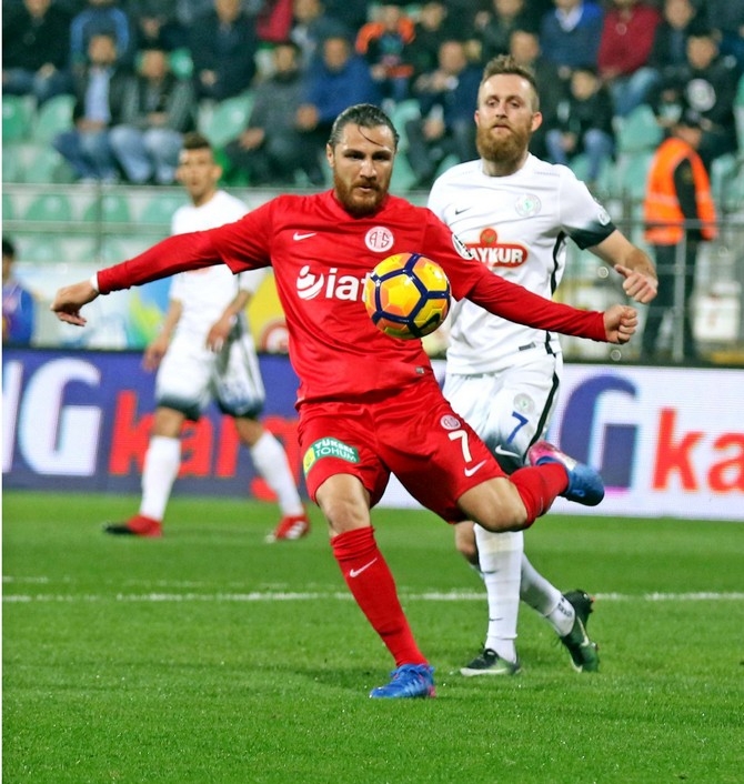 Çaykur Rizespor ile Antalyaspor Maç Fotoğrafları 11