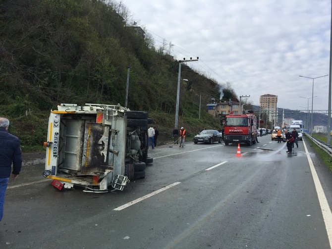 Rize’de Zincirleme Kaza 1 Ölü, 1 Ağır Yaralı 8