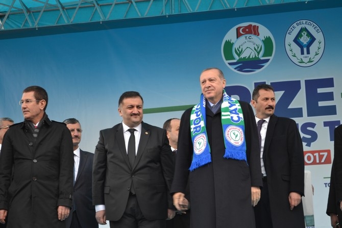Cumhurbaşkanı Erdoğan Rize'de... 45