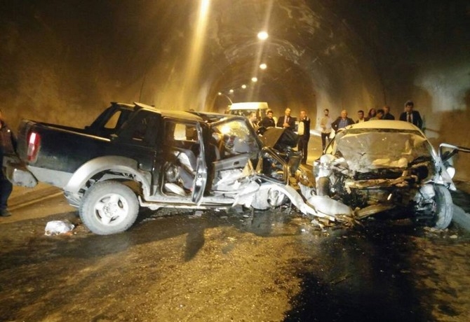 Rize Plakalı Otomobil Kaza Yaptı: 3 Ölü, 3 Yaralı 5