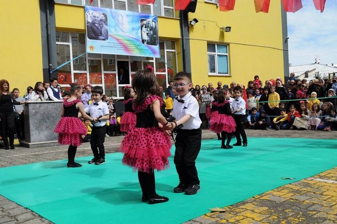 Rize'de 23 Nisan Etkinlikleri Okullarda Devam Ediyor 17