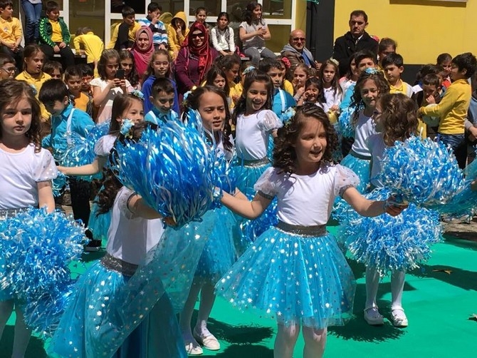 Rize'de 23 Nisan Etkinlikleri Okullarda Devam Ediyor 6