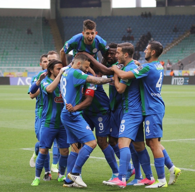 Rizespor-Bursaspor Maçı Fotoğrafları 52